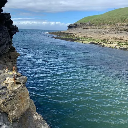 Stunning Sea View 2 Bedroom *